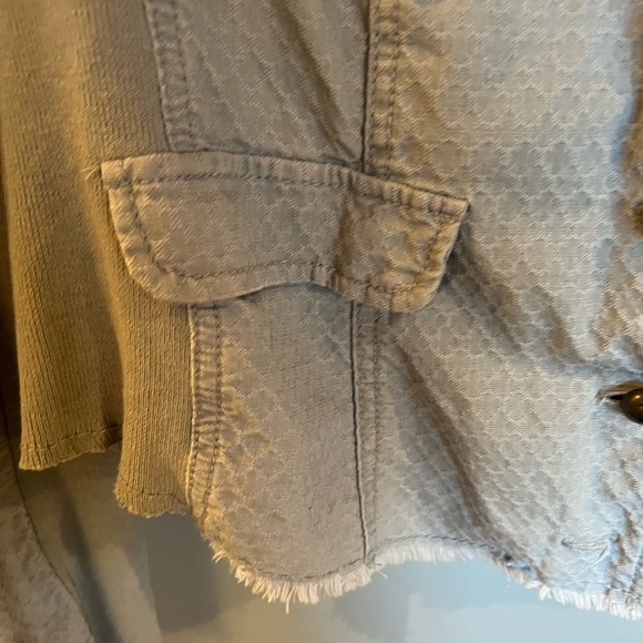 Light bluegray lightweight button down dress jacket - Picture 4 of 9